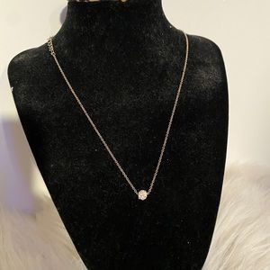 Simple One Beas Necklace With Rhinestones